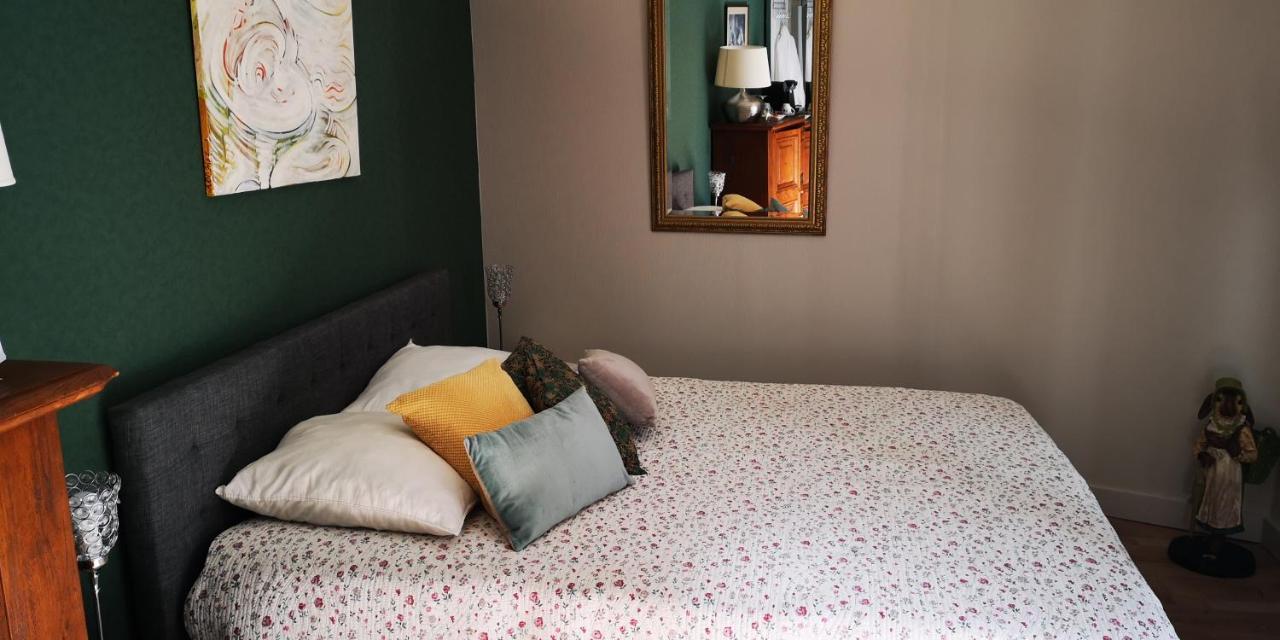La Cour Du Puits Chambre Maxime Cormeilles  Экстерьер фото